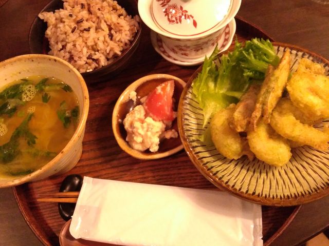 エビの天ぷらもとてもおいしかったです。_Cafe Yuddy