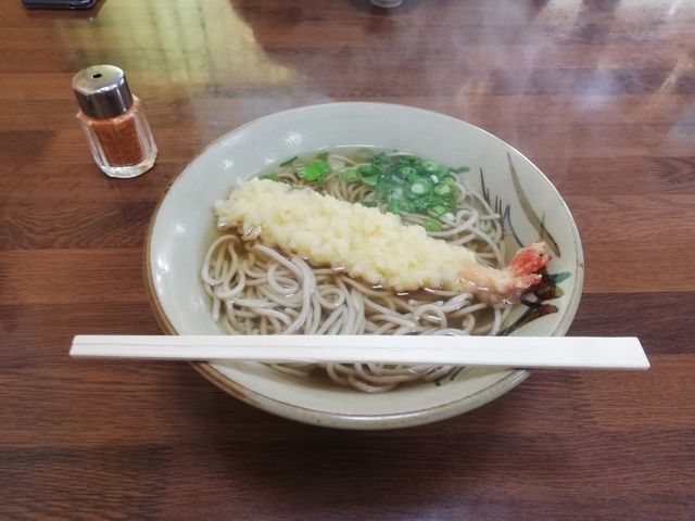 潔いシンプルさ_はりまや食堂