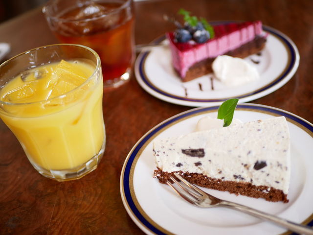 デザートも豊富でカフェ感覚で来店してる方もいた。_浪漫座レストランアンドカフェ