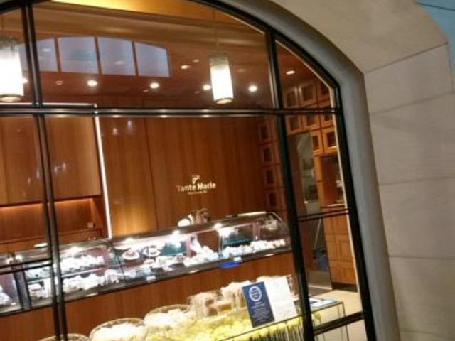 外観_タント・マリー 丸の内OAZO(オアゾ)店