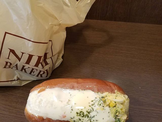 具もたっぷり_ニキベーカリー 西葛西店