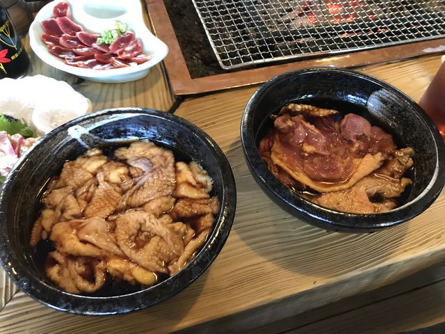 鶏皮も美味しいです_ろばたやき山ろく
