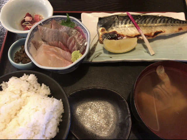 定食_海鮮どんぶり亭
