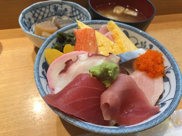 彩りは美しい_扇寿司