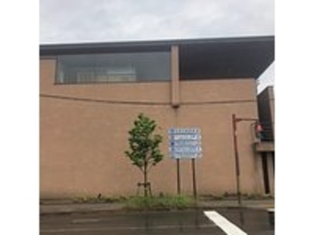 あっさりすぎる外観_細見美術館