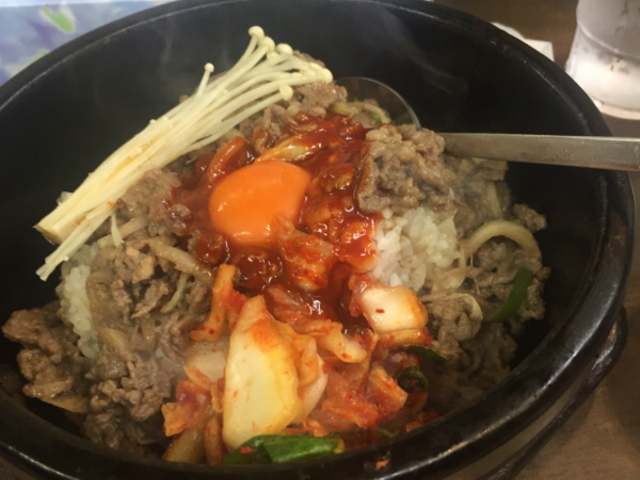石焼きビビンパです。_ビビンパハウス