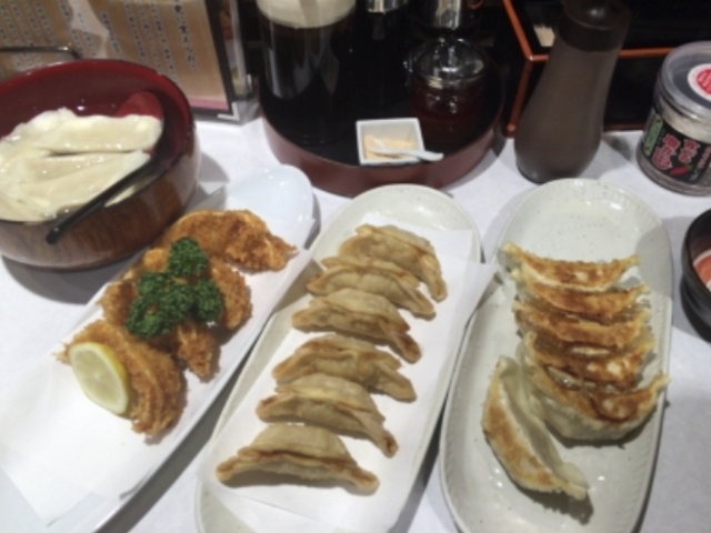 食べ比べ_宇都宮餃子元祖宇味家