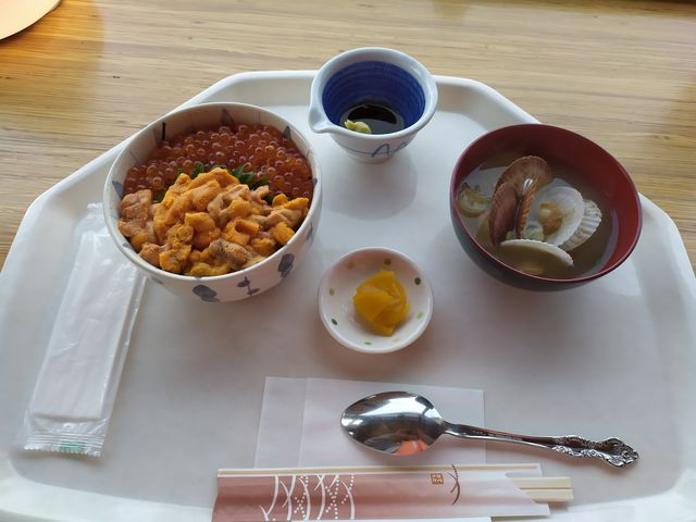 バフンウニ_軽食喫茶 ココ・カピウ