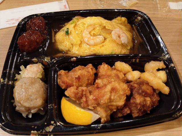 弁当です。_551蓬莱 関西空港店