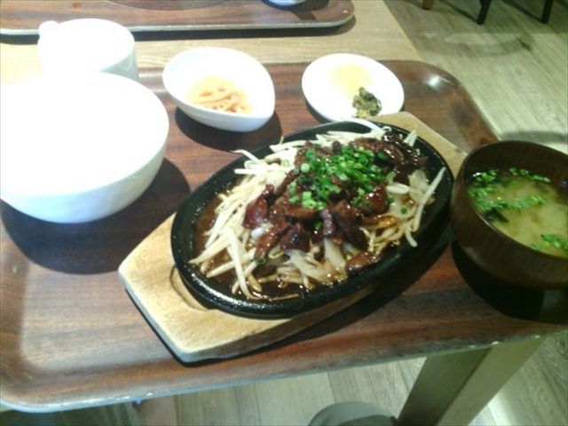 ランチ(牛サガリ鉄板定食)_源泉掛け流し温泉久留米 游心の湯