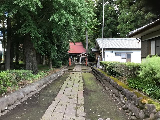 境内です。_吾妻神社