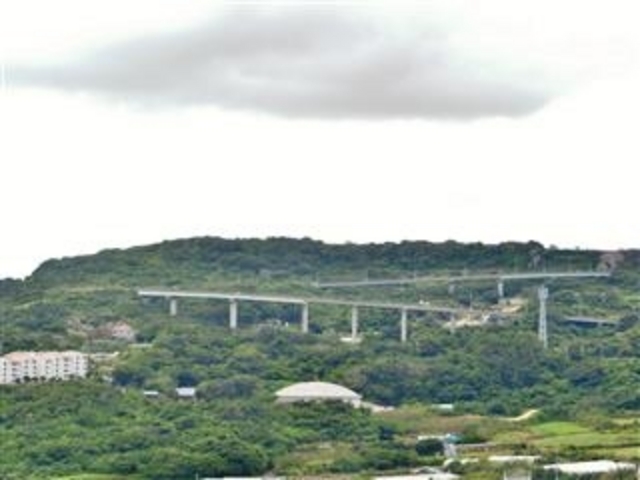知念岬公園から見た「ニライ・カナイ橋」_ニライカナイ橋