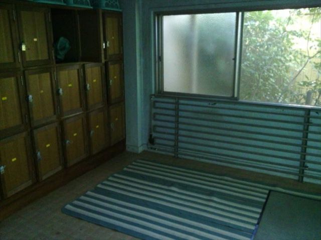 ちょっとレトロな脱衣室_雲仙よか湯