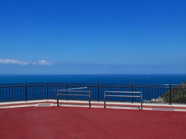 和歌山県・日高郡・紀伊日ノ御埼灯台_日ノ御埼灯台