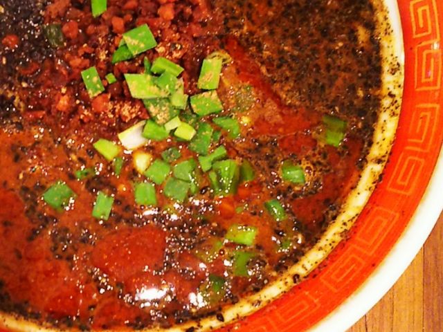 美味しい黒胡椒担々麺。_萬力屋アスト津店