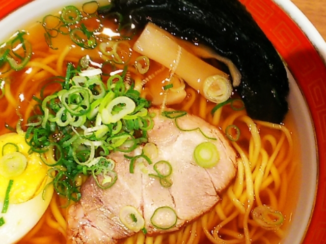 あっさり美味しい中華麺(中華そば)_萬力屋アスト津店