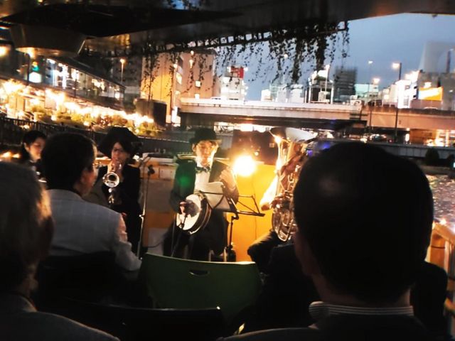日が落ちてからの方がお薦めです。_とんぼり River JAZZ Boat(とんぼりリバージャズボート)