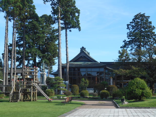 入善神社