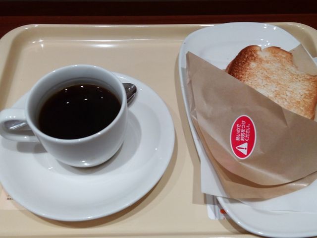 モーニングセットです。_ドトールコーヒーショップ元町鯉川筋店