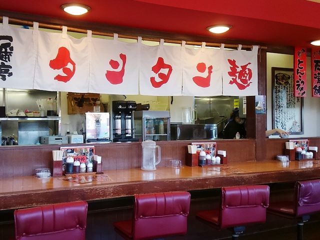 店内の様子(カウンター席)_熱烈タンタン麺一番亭 雲出リバーサイド店