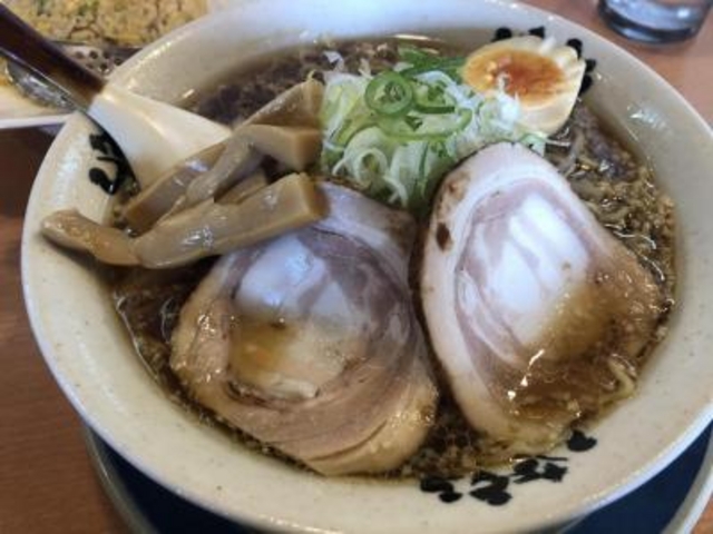 ラーメン_総本家しなとら戸蒔店