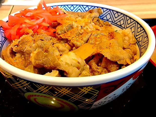 牛丼には紅生姜が欠かせない!_吉野家尾久橋通り舎人店