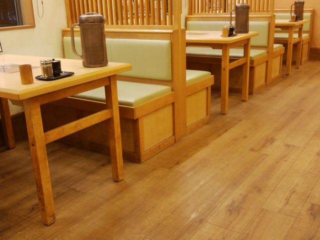 BOX席_うな政・国吉田店