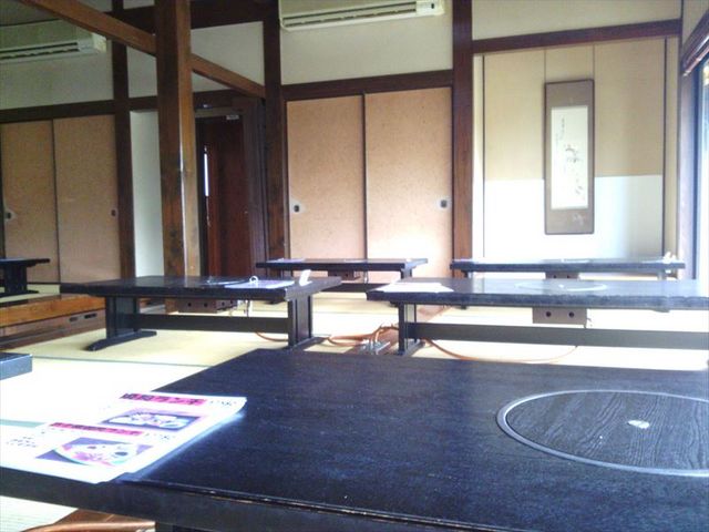 畳席が多いです_あんず茶屋