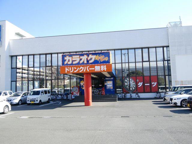 ツインメッセの向かいです_カラオケバンバン BanBan 静岡豊田店