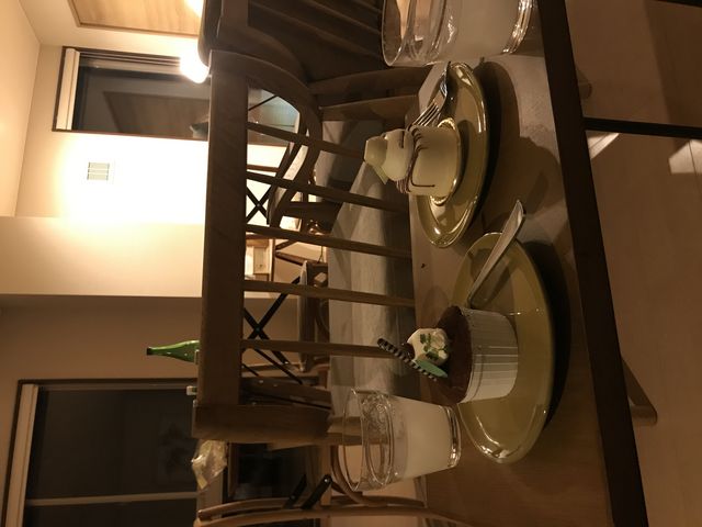 画像が横になってますが、右がラムレーズン
左がティラミスです_ティファニー藤倉店