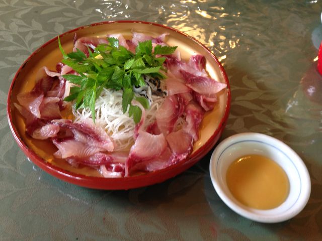 鯉のあらい_出の山いこいの家