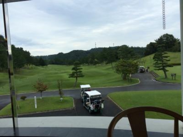 混んでいます。_利府ゴルフ倶楽部