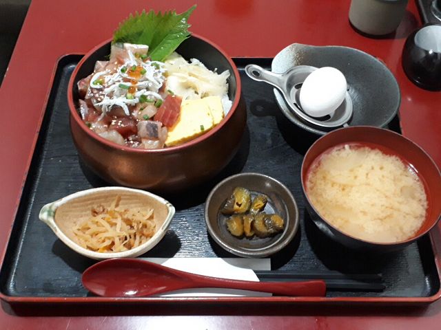 海ぶね名物まかない漁師丼_茅ヶ崎 海ぶね ミウィ橋本店