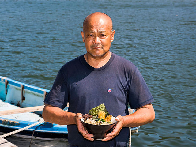 牡蠣オヤジの入魂の一杯!_島田水産