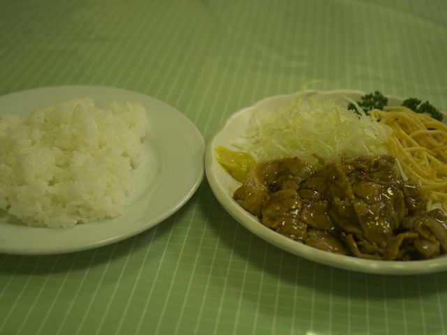 カレーヤ食堂
_カレーヤ食堂
