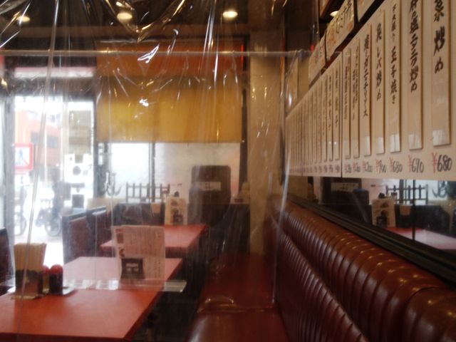 お店は昔ながらの町中華です。_生駒