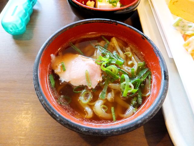 鳥取名物の牛骨ラーメン(朝食)_三朝ロイヤルホテル