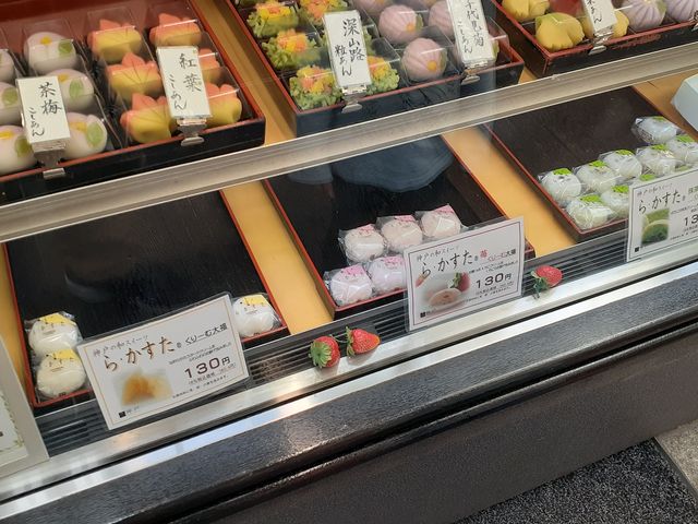 お店にて_明月庵本舗
