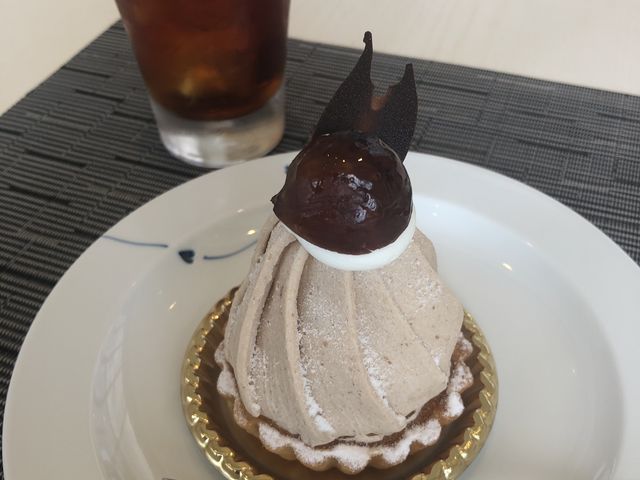 モンブラン!土台のタルトが最高_ビーチハウスレストラン 洋食 KISSHO