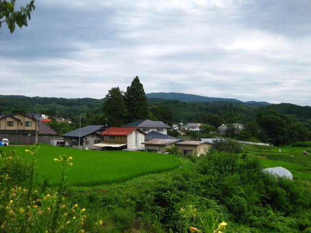 周辺はのどかな田園風景で、雰囲気の良い場所でした。_金田一温泉郷