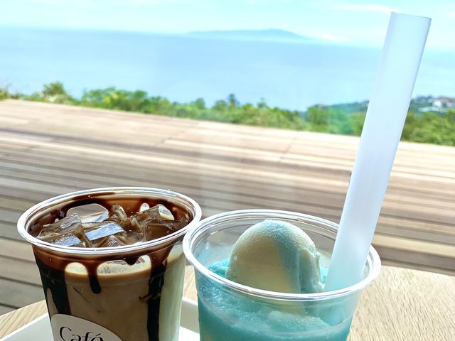 カフェで休憩_小室山レストハウス