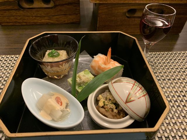 夕食スタート 上品なお味です_湖山亭うぶや