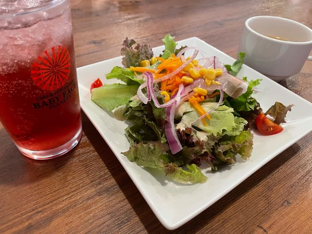 セットのサラダ_BABYFACE PLANET’S 久留米国分店