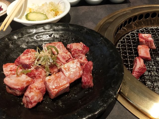 中落ちカルビ_炭火焼き肉さかの