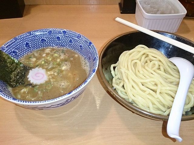 朝ラー_六厘舎