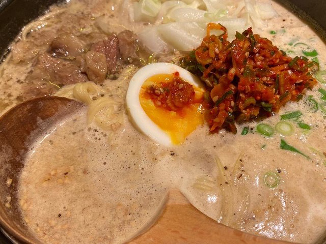 牛骨ラーメン_らぁめん うしごろ