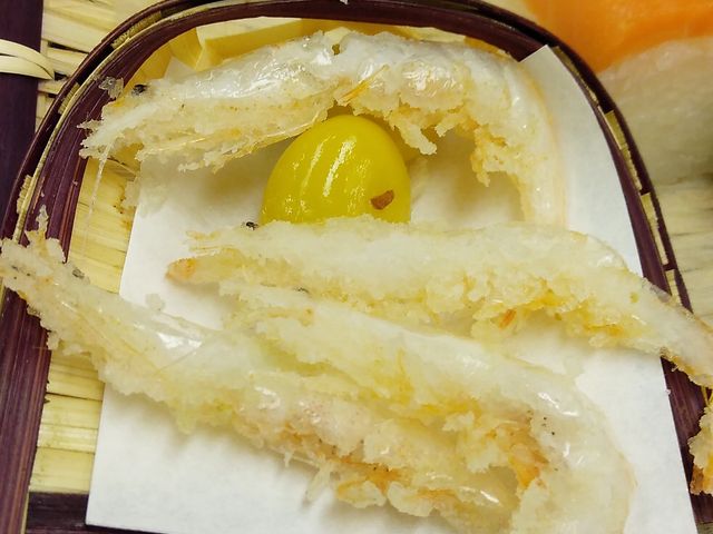 白海老唐揚と銀杏唐揚_和食 こし路