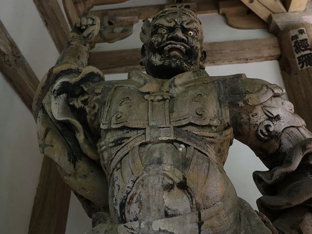 持国天?_金剛輪寺 二天門