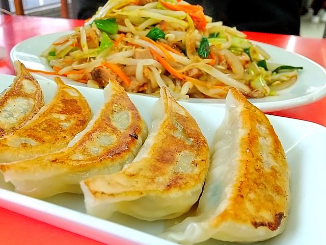 美味しい餃子と野菜炒め_くるまやラーメン鹿浜店