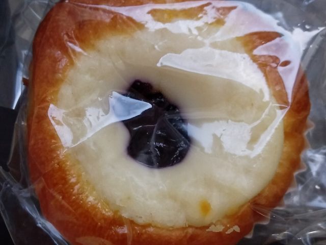 ブルーベリーのジャムパン_ぱんだぱん